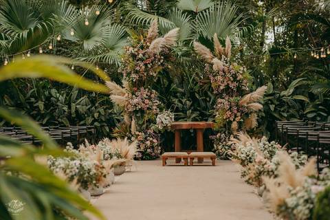 DECORAÇÃO CASAMENTO DE DIA SITIO PARAISO DA MATA '