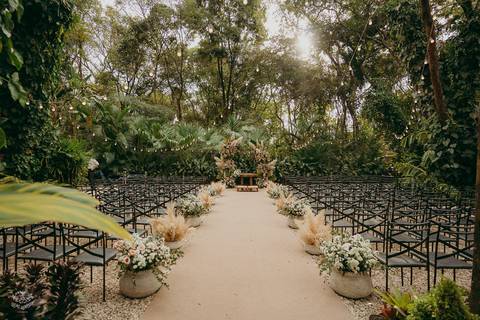 DECORAÇÃO CASAMENTO DE DIA SITIO PARAISO DA MATA '