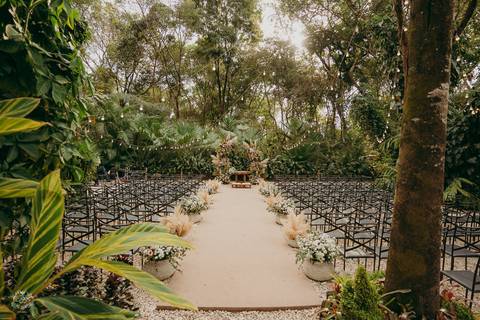 DECORAÇÃO CASAMENTO DE DIA SITIO PARAISO DA MATA '