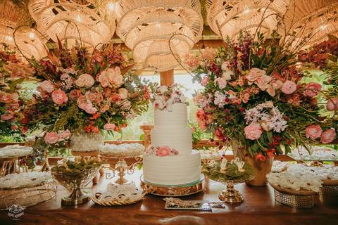 DECORAÇÃO CASAMENTO DE DIA SITIO PARAISO DA MATA '