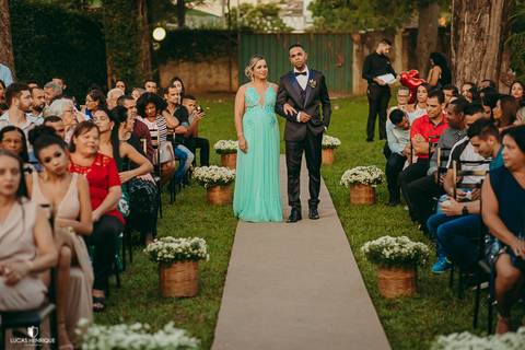 FOTOS DA ENTRADA DO NOIVO NO BUFFET KARLA DINIZ'