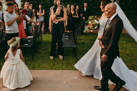 FOTOS ENGRAÇADAS COM DAMINHA DE CASAMENTO'