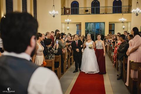 fotos entrada da noiva no casamento'
