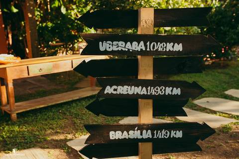 DECORAÇÃO DE CASAMENTO CASAMENTO NA PRAIA DOS AMORES EM BUZIOS RIO DE JANEIRO'