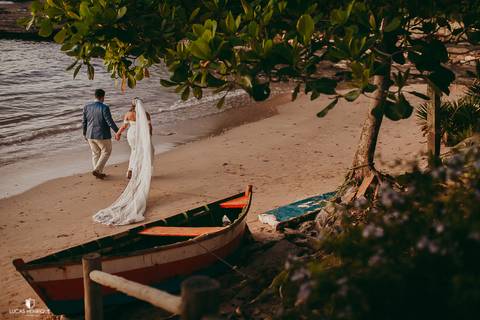 ENSAIO POS WEDDING NA PRAIA-
ENSAIO POS WEDDING EM BUZIOS RIO DE JANEIRO'