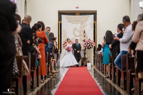 ENTRADA DA NOIVA NA IGREJA MATRIZ DE CONTAGEM'