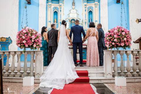 FOTOS CASAMENTO NA MATRIZ DE CONTAGEM'