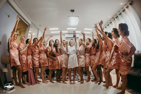 FOTO DAS MADRINHAS DA NOIVA NO MAKING OF'