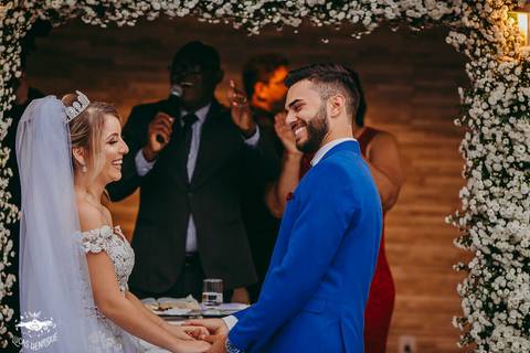 NOIVO DIZENDO SIM PARA A NOIVA'