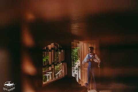 FOTOS DE MAKING OF DO NOIVO EM SITIO'