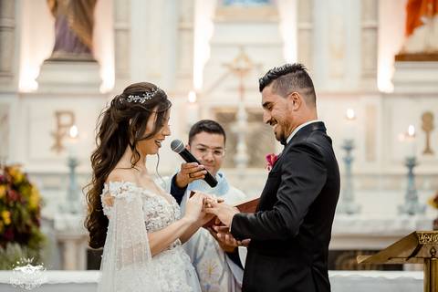 Celebração de casamento 
 na Cerimonia na Paróquia Nossa Senhora das Graças -Ibirité'