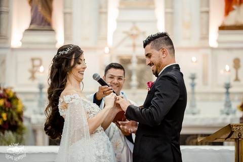 Celebração de casamento 
 na Cerimonia na Paróquia Nossa Senhora das Graças -Ibirité'