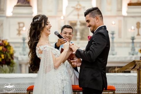 Celebração de casamento 
 na Cerimonia na Paróquia Nossa Senhora das Graças -Ibirité'