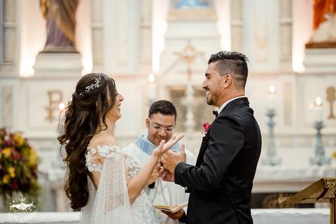Celebração de casamento 
 na Cerimonia na Paróquia Nossa Senhora das Graças -Ibirité'