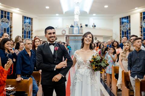 fotos de casamento na paroquia  matriz de ibirité'