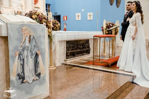 Cerimonia de Casamento na Paróquia Nossa Senhora das Graças -Ibirité '