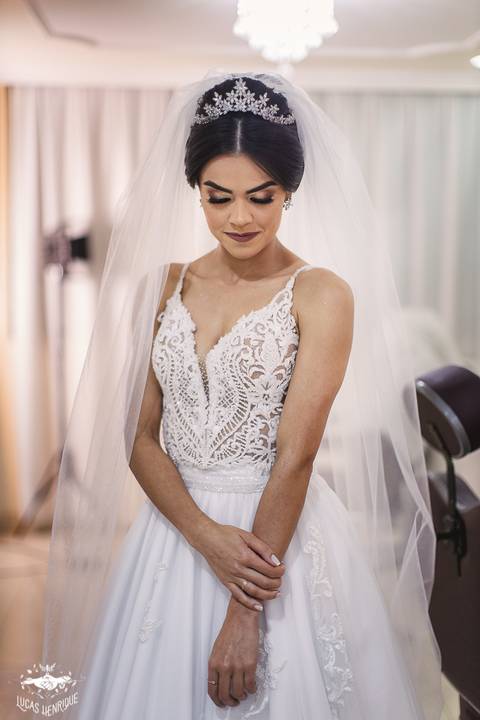 FOTOS DA NOIVA DE VESTIDO NO MAKING OF'