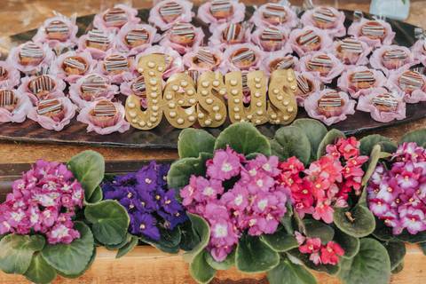 fotos decoração mesa bolo rustico'