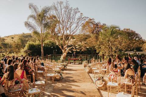 fotos cerimonia casamento sitio paraiso dos coqueiros de dia'