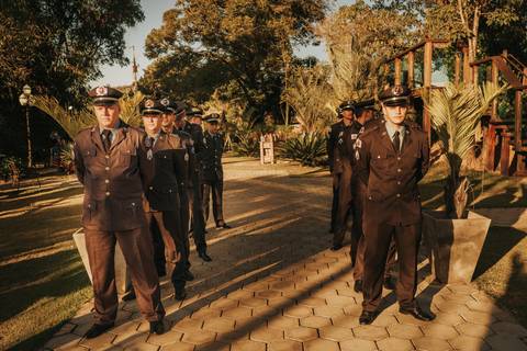 entrada casamento militar'