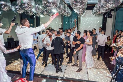 NOIVO JOGANDO UISQUE  CASAMENTO BH'