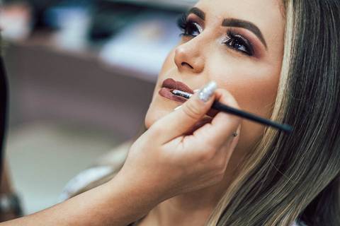 ESPAÇO DE NOIVA THAYNARA CAMPOS MAKE UP'