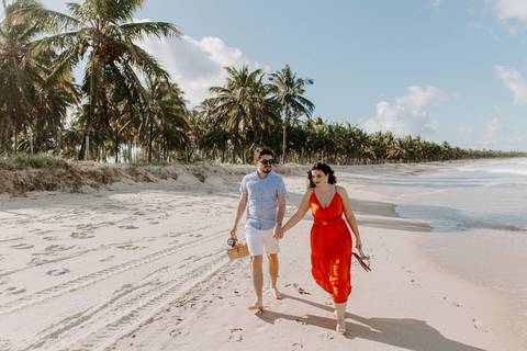 casal na praia piquenique ensaio prewedding casamento nordeste'