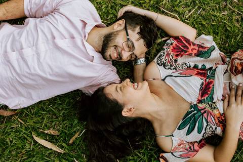 Inspiração Ensaio Casal Pré wedding no campo;'
