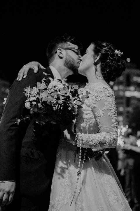 casal se beijando'