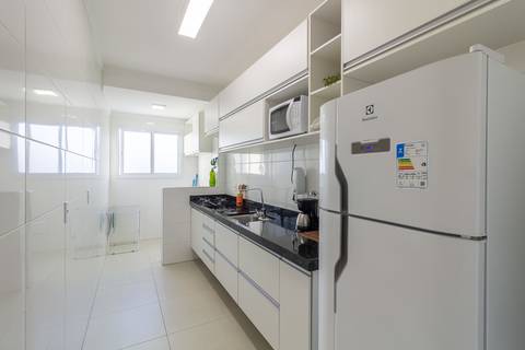 Fotografia profissional de imóveis por fotógrafo especializado em atender imobiliárias e corretores, apartamentos, kitnets, casas, coberturas, mobiliados, locação, aluguel e venda. Região de Praia Grande, Santos, Baixada Santista, Litoral Sul.'
