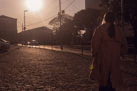Ensaio fotográfico masculino em estilo cinematográfico na cidade de Campinas feita por fotógrafo profissional Fernando Freire, residente na baixada santista.'