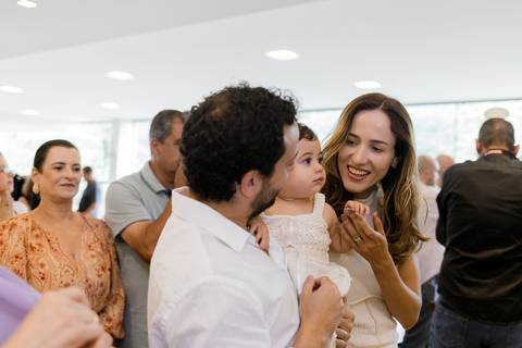 Batizado infantil em BH com registro profissional'