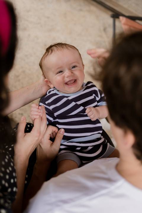 Ensaio família com registros espontâneos'