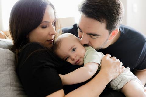 Ensaio família com registros espontâneos'