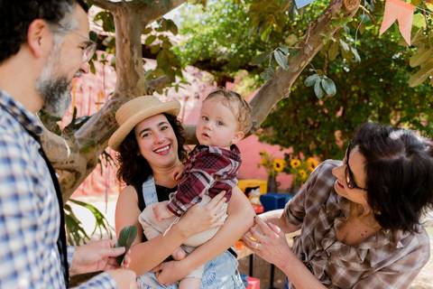 Fotografia infantil profissional em festa de aniversário'