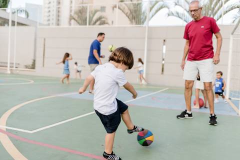 Registro natural de festa infantil em Belo Horizonte'