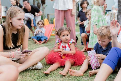 Registro natural de festa infantil em Belo Horizonte'