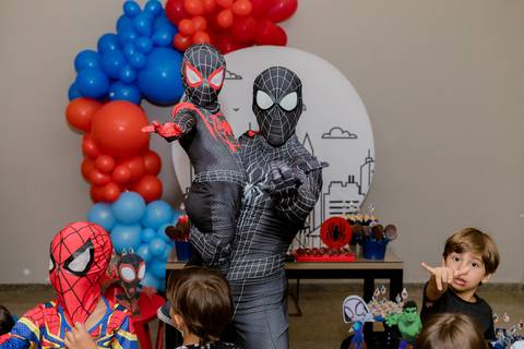 Registro natural de festa infantil em Belo Horizonte'