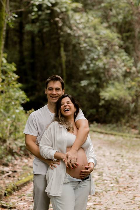 Registro da maternidade em ensaio fotográfico'