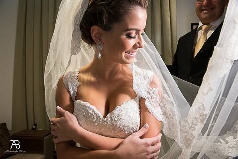 Fotografia de casamento, making of da noiva, fotos de casamento Vila Bisuttimaking of da noiva'