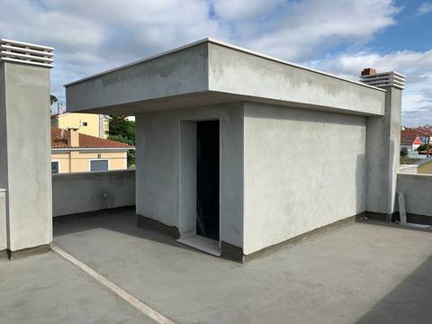 '