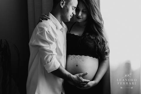 ensaio gestante P&B'