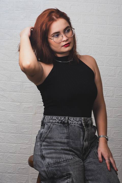 Ensaio feminino em estúdio em Fortaleza'