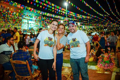 Agencia especializada em fotografia e vídeos de eventos corporativos, fotos publicitarias, vts mídias sociais para internet. Produtora de filmes e conteúdo para web. Moisés Viana Fotografia'