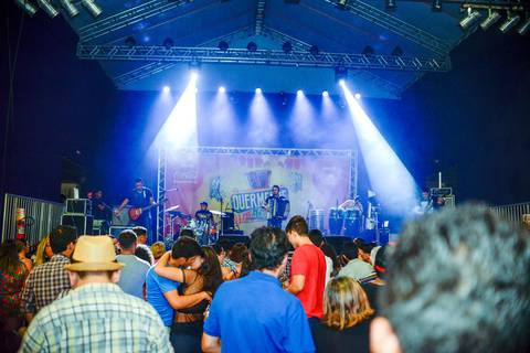 Agencia especializada em fotografia e vídeos de eventos corporativos, fotos publicitarias, vts mídias sociais para internet. Produtora de filmes e conteúdo para web. Moisés Viana Fotografia'