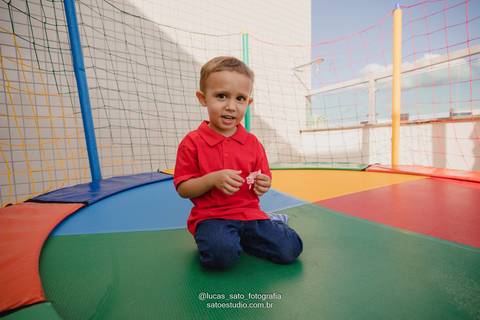 Foto de festa infantil no pula pula em São Gotardo-MG'