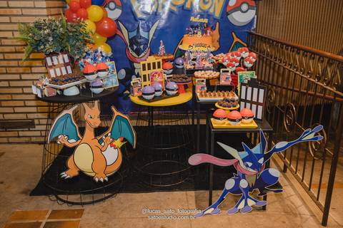 Tema para decoração de festa infantil. 
Tema: Pokemon.'