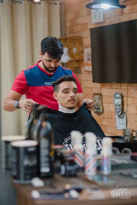 Produção do Noivo ou Making off noivo realizado na Barberia Mr. Club na cidade de São Gotardo-MG.'