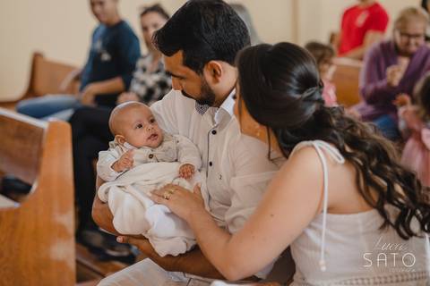 Batismo no Santuário de Guarda dos Ferreiros-MG. Fotógrafo profissional de batismo Lucas Sato-Fotografia.'