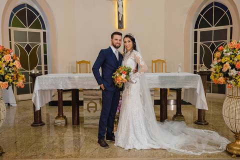 Casamento na Igreja Matriz de São Gotardo, fotografia realizada pelo fotógrafo profissional Lucas Sato de São Gotardo'